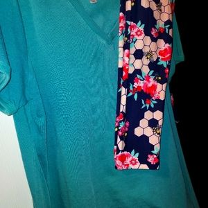 Lularoe outfit tc leggings 2xl classic t never worn